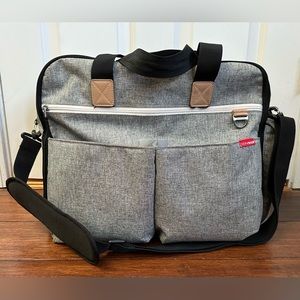 Skip Hop Weekender Diaper Bag